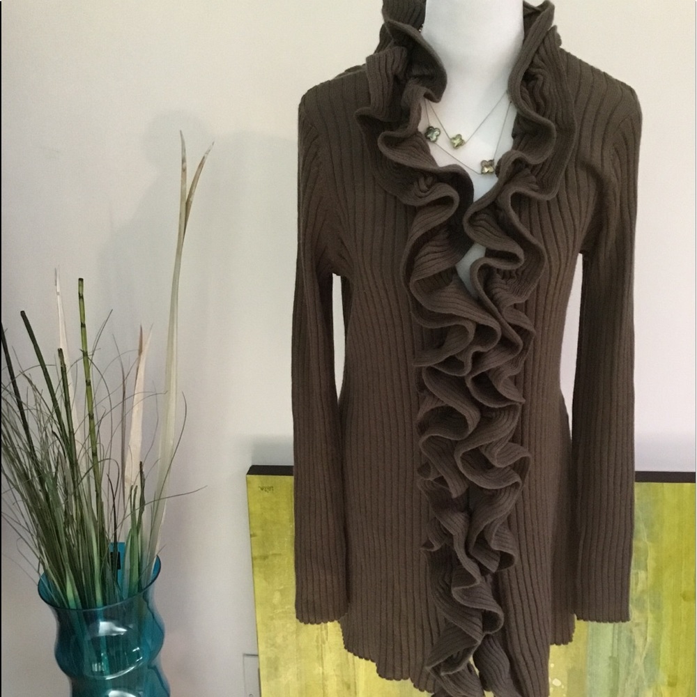 Metric long sweater.
